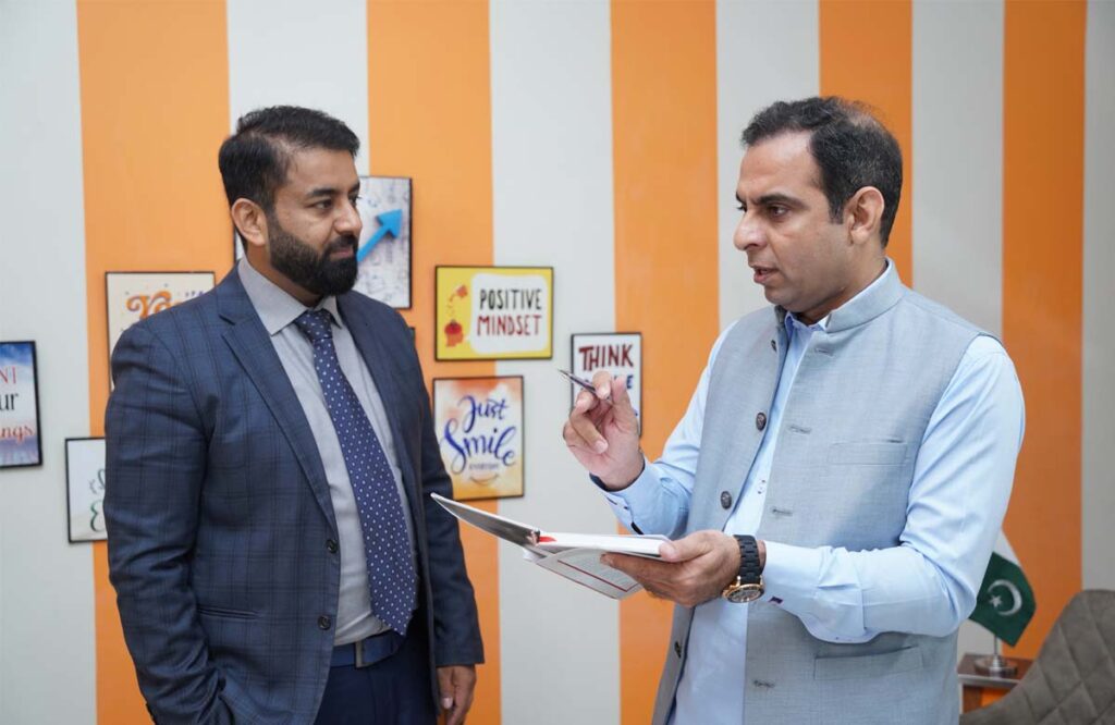 Discover the role of a business consultant and how they help businesses grow, solve challenges, and make smarter decisions. A must-read for entrepreneurs.